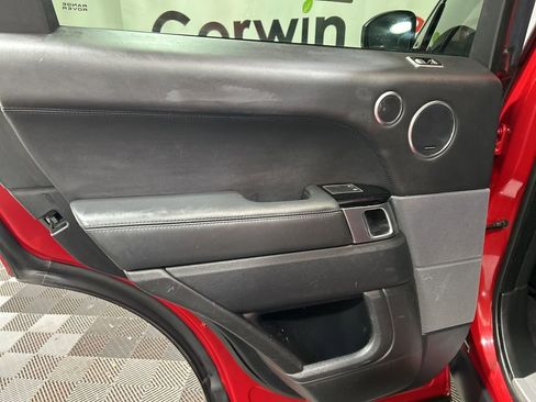 Used 2019 Land Rover Range Rover Sport Supercharged image 18