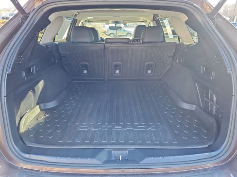 Used 2020 Subaru Outback Limited image 35
