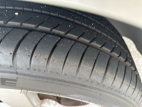 Used 2008 Pontiac G6 GT w/ Sport Package image 10