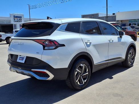 Certified 2023 Kia Sportage LX image 7