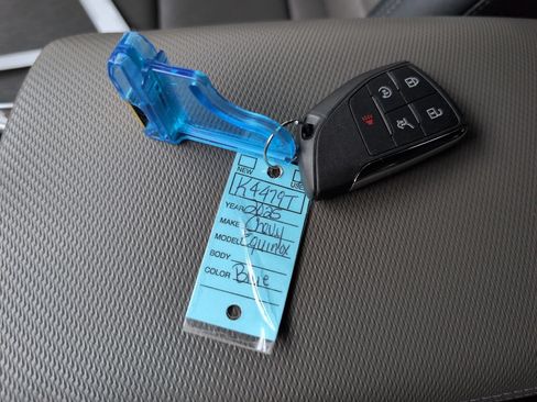 Used 2025 Chevrolet Equinox LT w/ Convenience Package II FWD image 14