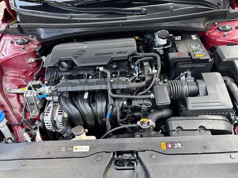 Certified 2025 Hyundai Elantra Sport w/ Cargo Package FWD image 12