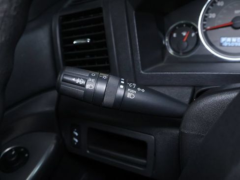 Used 2010 Jeep Grand Cherokee Laredo w/ Popular Equipment Group AWD/4WD image 22
