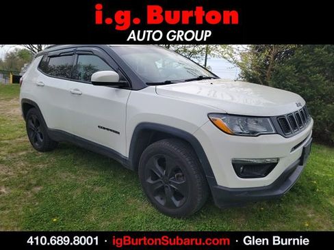 Used 2020 Jeep Compass Latitude image 1