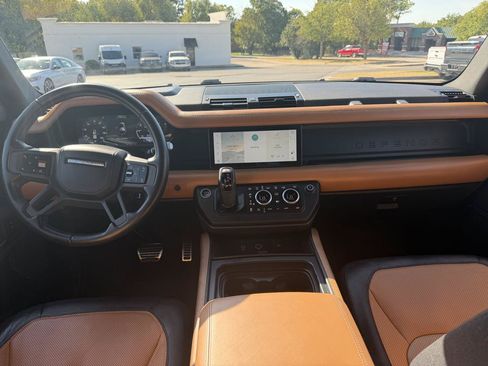 Used 2020 Land Rover Defender 110 X AWD/4WD image 6