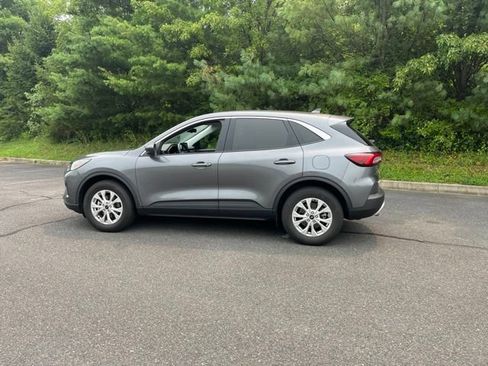 Used 2023 Ford Escape Active AWD/4WD image 18