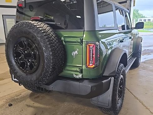 Used 2022 Ford Bronco Outer Banks w/ Sasquatch Package AWD/4WD image 7