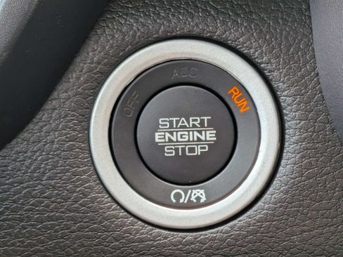 Used 2023 RAM 1500 Big Horn AWD/4WD image 36