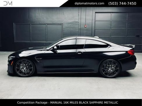 Used 2019 BMW M4 Coupe w/ Competition Package RWD image 4