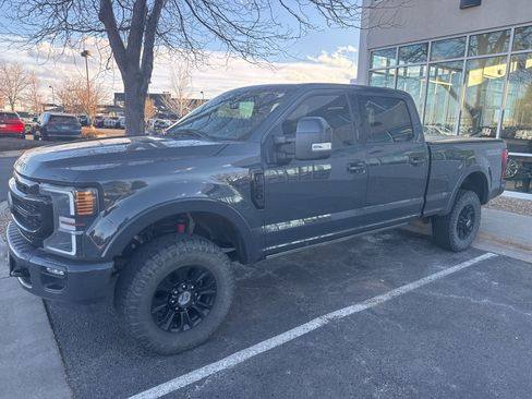 Used 2021 Ford F350 Lariat image 4