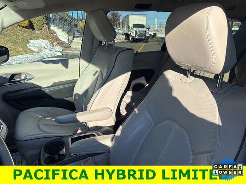 Used 2018 Chrysler Pacifica Limited w/ Advanced Safetytec Group image 7
