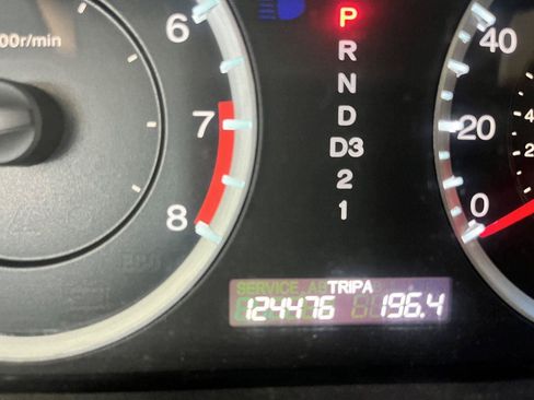 Used 2010 Honda Accord EX-L image 18
