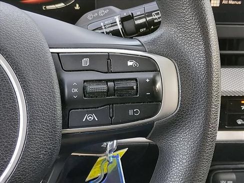Used 2023 Kia Sportage LX FWD image 24