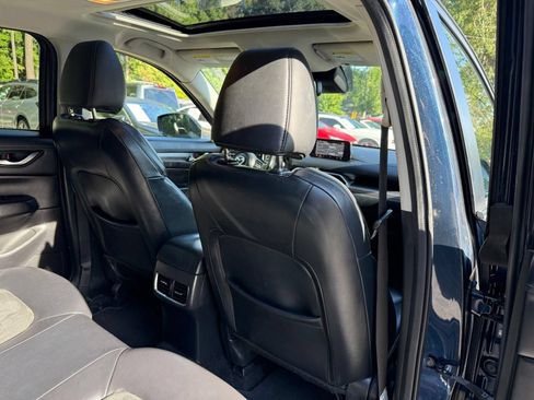 Used 2018 MAZDA CX-5 Touring w/ Preferred Equipment Package AWD/4WD image 22