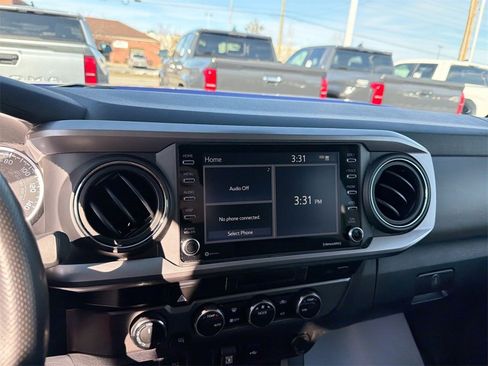 Used 2022 Toyota Tacoma SR5 image 23