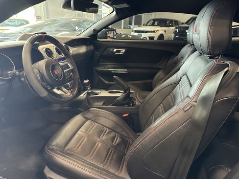 Used 2022 Ford Mustang GT w/ Equipment Group 301A RWD image 4