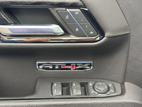 Used 2023 GMC Sierra 1500 AT4X image 16