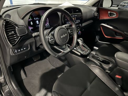 Used 2023 Kia Soul GT-Line image 27