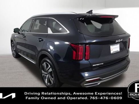 Used 2023 Kia Sorento SX Prestige image 8