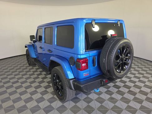 Used 2022 Jeep Wrangler Unlimited Sahara w/ Cold Weather Group image 4