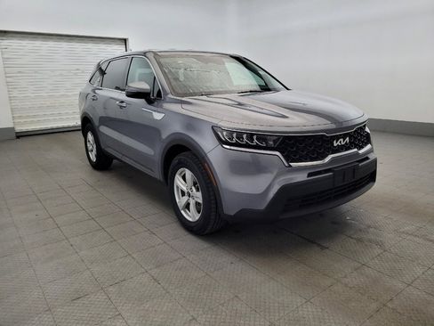 Used 2023 Kia Sorento LX FWD image 13
