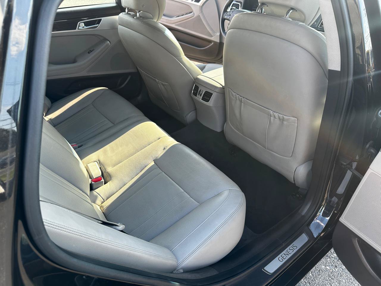 Used 2019 Genesis G80 3.8 AWD/4WD image 19