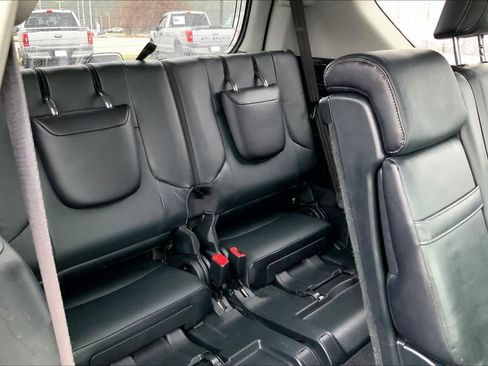 Used 2016 Lexus GX 460 image 18