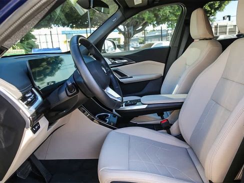 Used 2024 BMW X1 xDrive28i w/ Convenience Package image 17