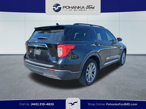 Used 2020 Ford Explorer XLT w/ Equipment Group 202A AWD/4WD image 5