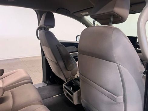 Used 2019 Honda Odyssey EX image 14