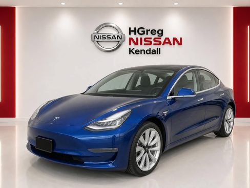 Used 2019 Tesla Model 3 RWD image 3
