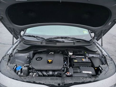 Certified 2023 Kia Soul LX w/ LX Technology Package FWD image 13