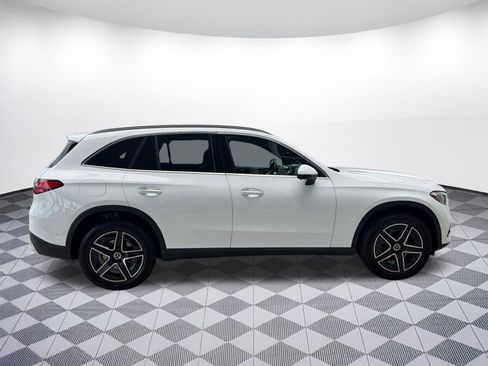 Used 2026 Mercedes-Benz GLC 300 image 8