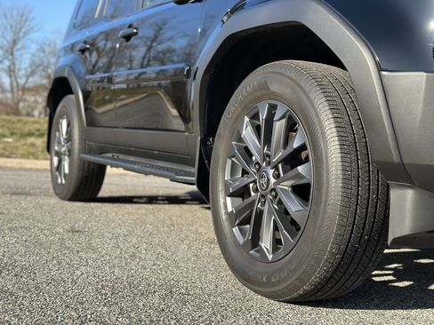 Used 2025 Toyota Land Cruiser image 11