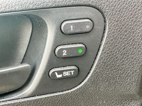 Used 2023 Honda Passport EX-L image 11