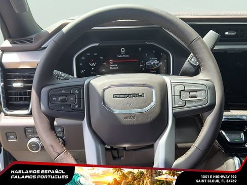 New 2026 GMC Sierra 2500 Denali w/ Denali Reserve Package AWD/4WD image 18