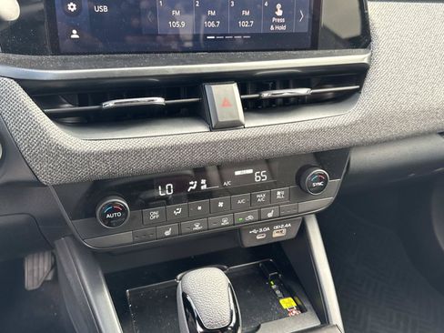 Certified 2026 Subaru Outback Premium AWD/4WD image 20