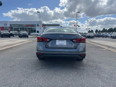 New 2025 Nissan Altima 2.5 S image 10