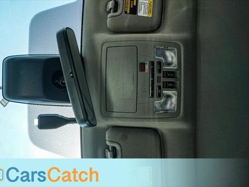 Used 2017 Toyota Highlander Limited Platinum image 18