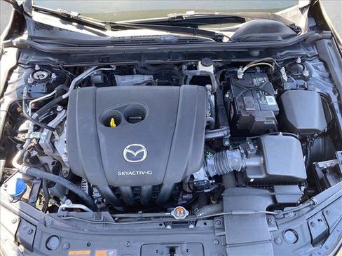 Used 2019 MAZDA MAZDA3 Sedan FWD image 27