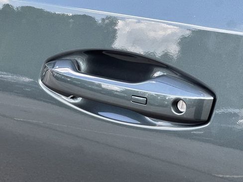 New 2025 Nissan Armada PRO-4X image 36