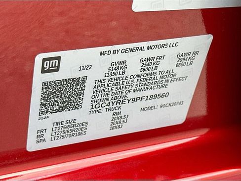 Used 2023 Chevrolet Silverado 2500 High Country w/ Safety Package II AWD/4WD image 32