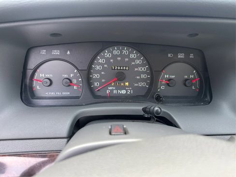 Used 2005 Mercury Grand Marquis LS image 28