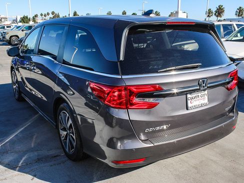 Used 2023 Honda Odyssey Touring image 7