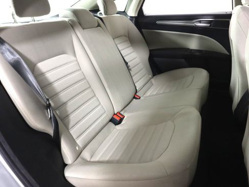 Used 2020 Ford Fusion S FWD image 37