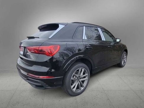 Certified 2023 Audi Q3 2.0T Premium w/ Black Optic Sport Package image 2