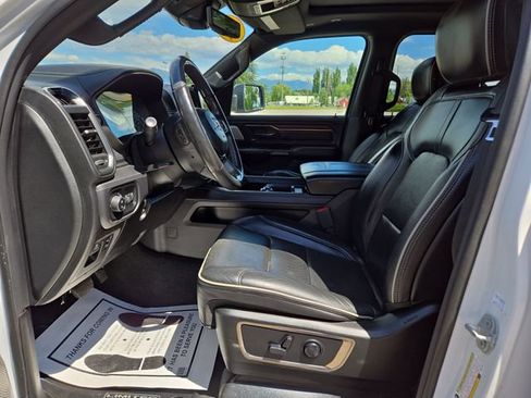 Used 2021 RAM 1500 Limited AWD/4WD image 3