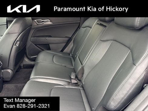 Used 2026 Kia Sportage EX FWD image 13