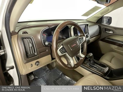Used 2015 GMC Canyon SLT image 32