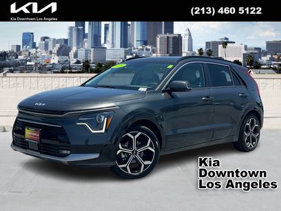 Used 2023 Kia Niro EX Touring